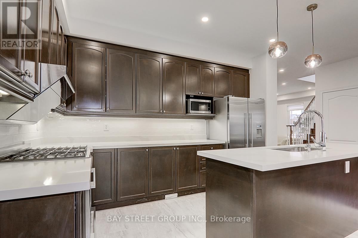 201 BILBROUGH STREET Image 10