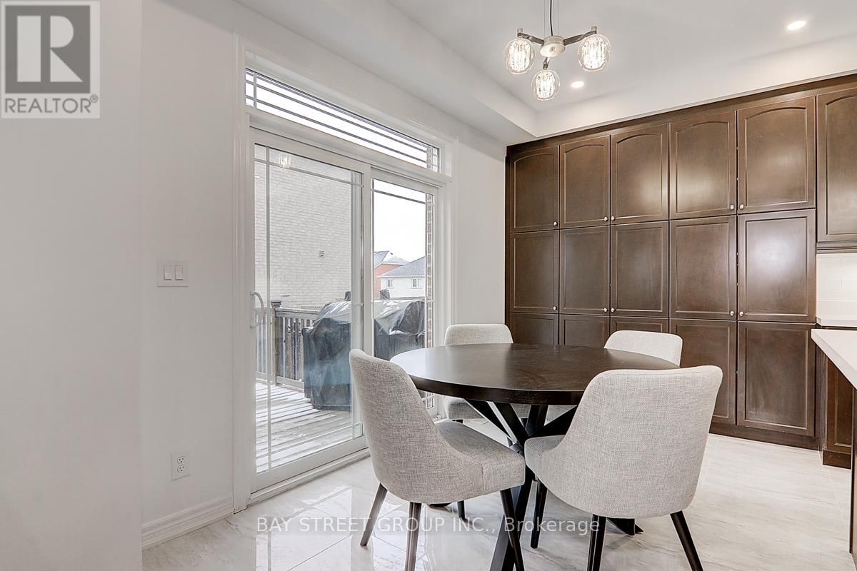 201 BILBROUGH STREET Image 11