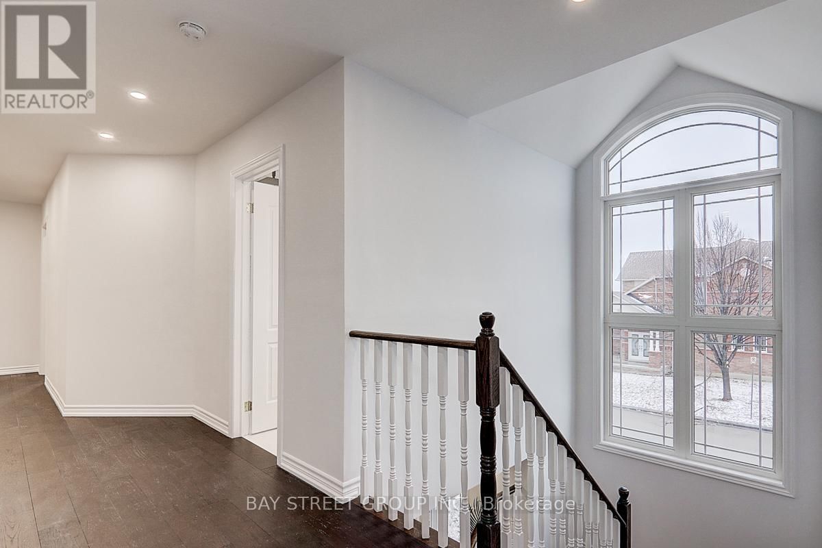 201 BILBROUGH STREET Image 13