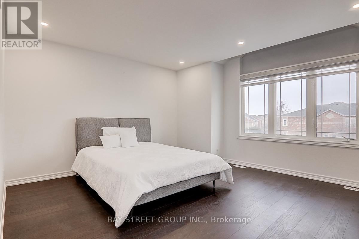 201 BILBROUGH STREET Image 21