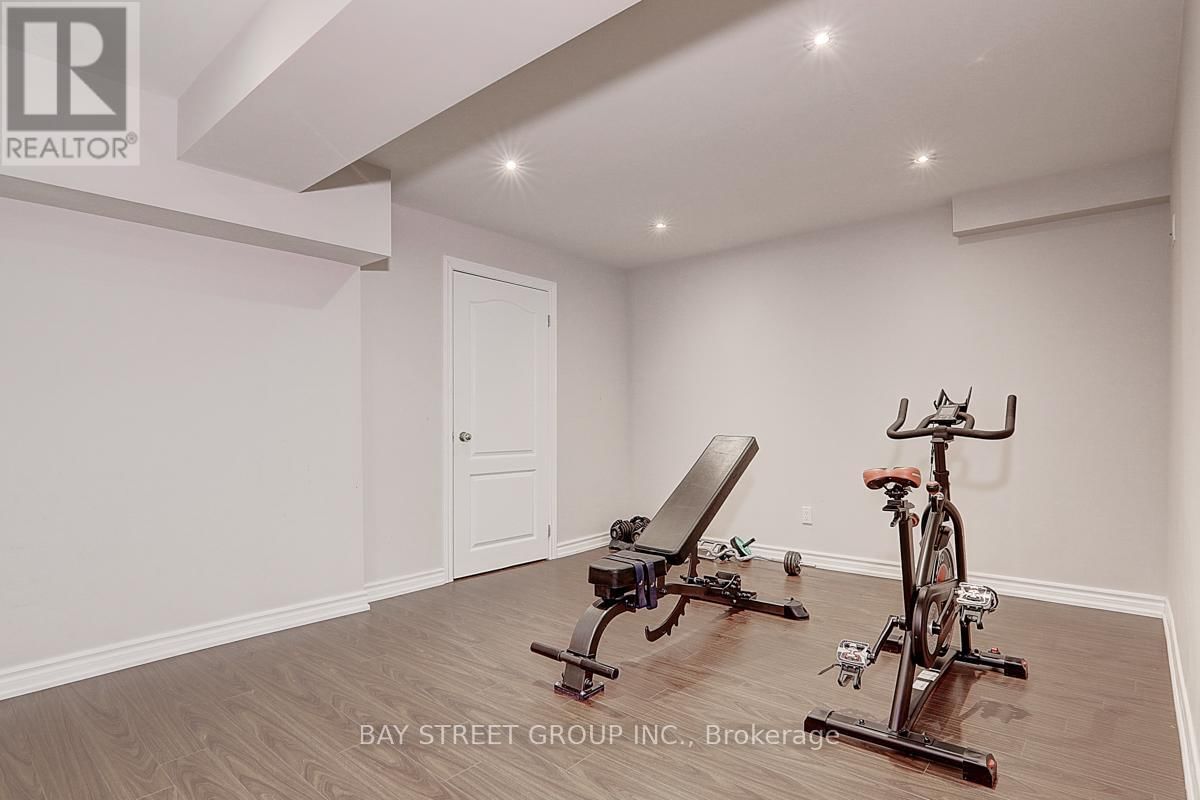 201 BILBROUGH STREET Image 24