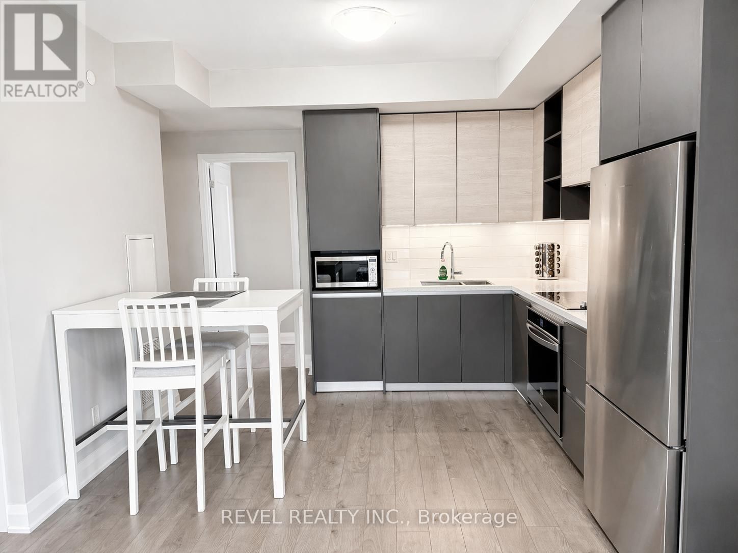 611 - 396 HIGHWAY 7 EAST Image 15