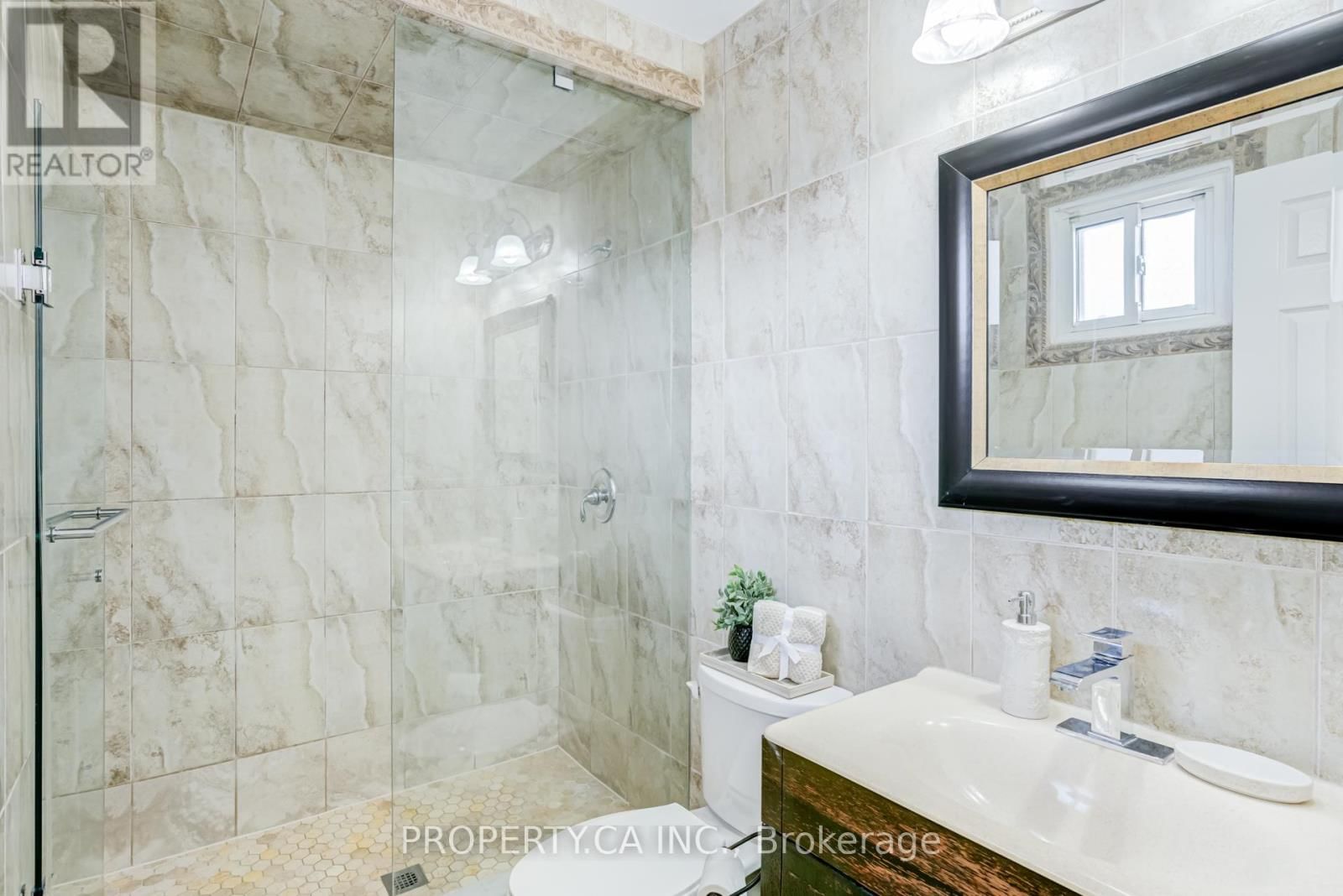 150 BROOKMILL DRIVE Image 28