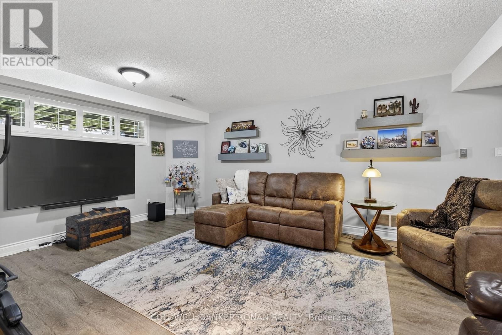 9 - 142 BELLA VISTA TRAIL Image 32