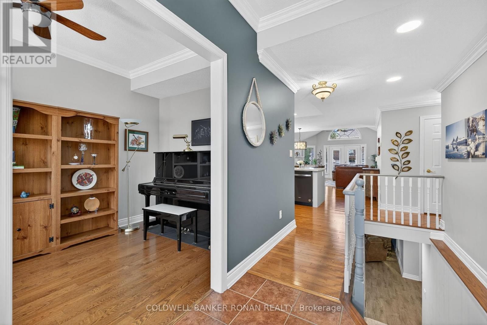 9 - 142 BELLA VISTA TRAIL Image 5