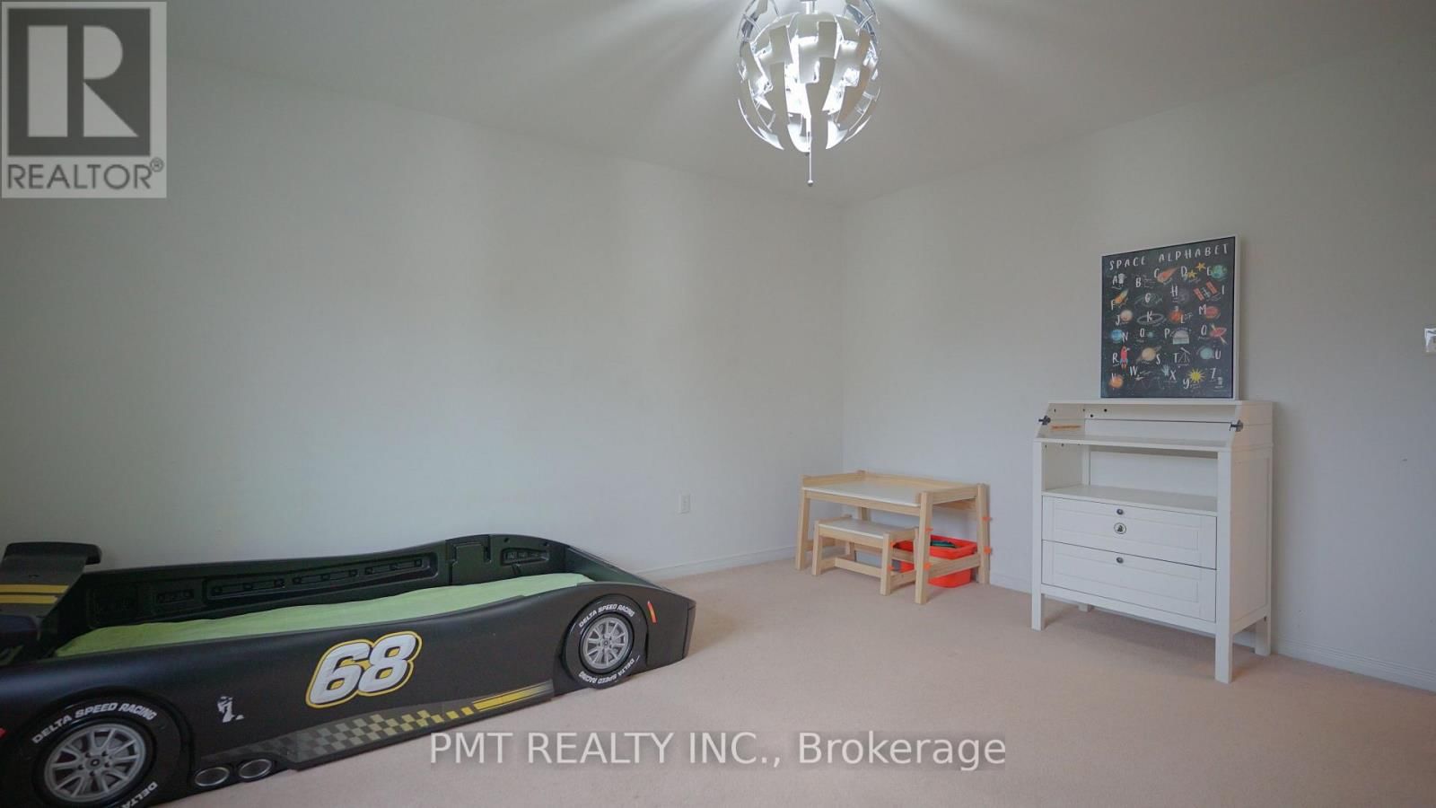 2068 GIBSON STREET Image 29