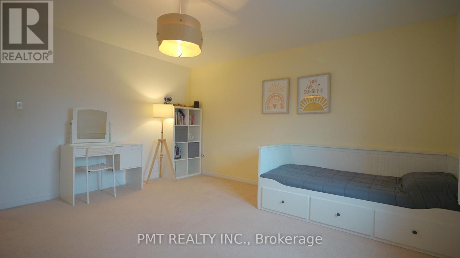 2068 GIBSON STREET Image 31