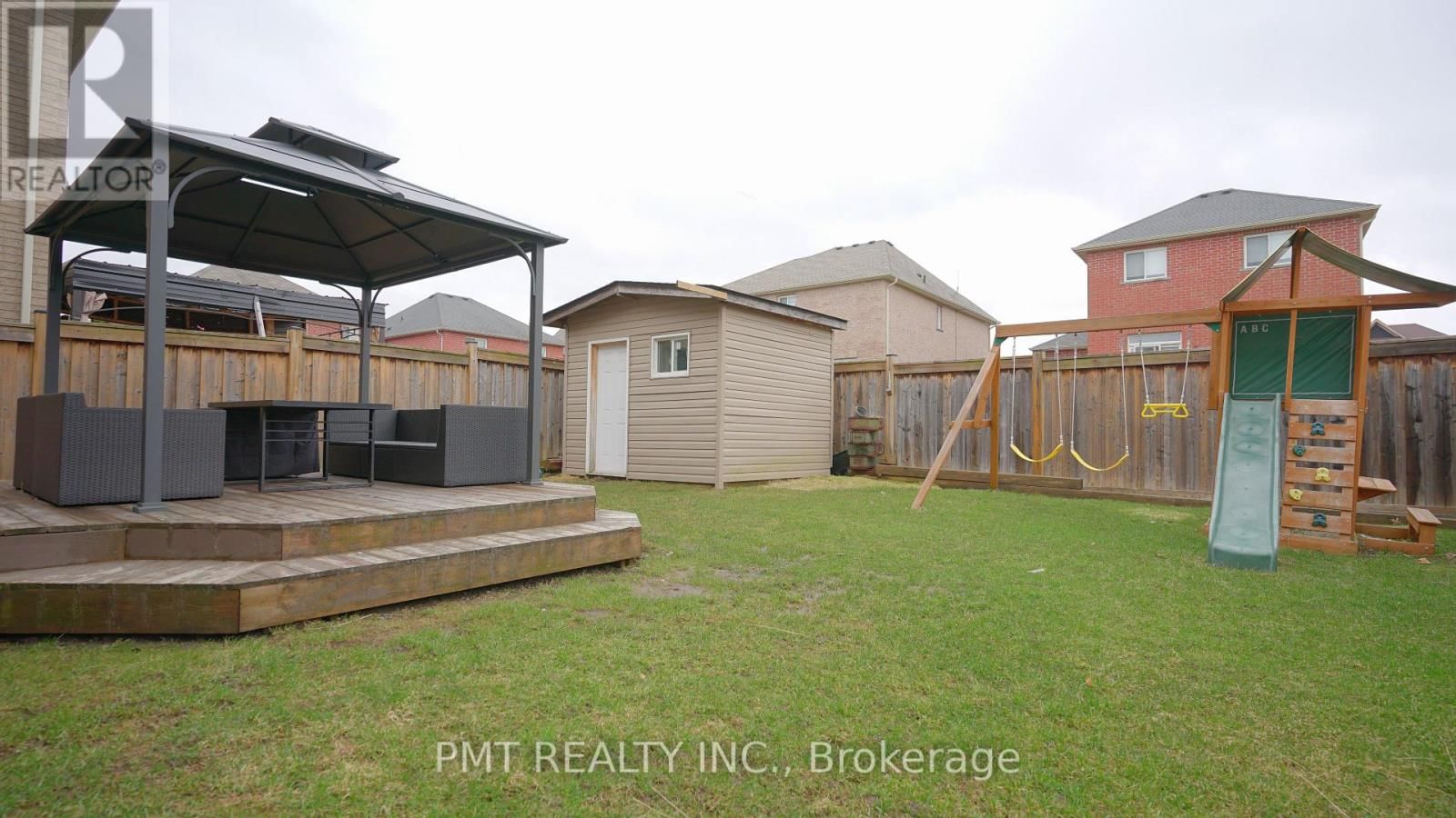 2068 GIBSON STREET Image 47