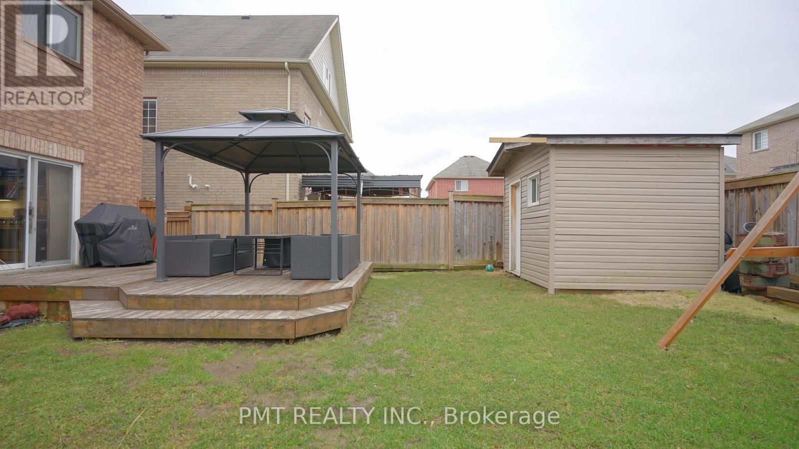 2068 GIBSON STREET Image 49