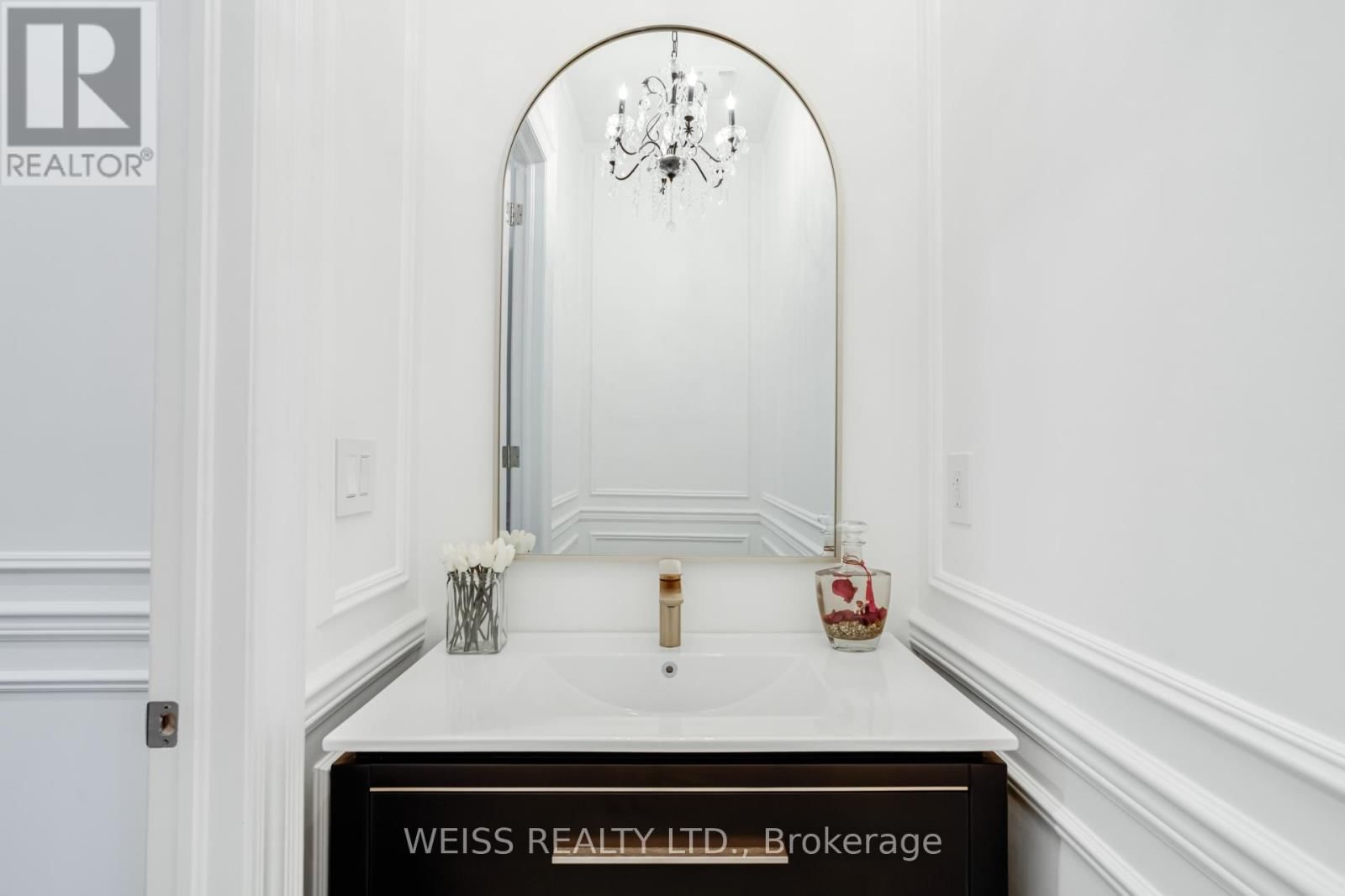 43 CHESNEY CRESCENT Image 23