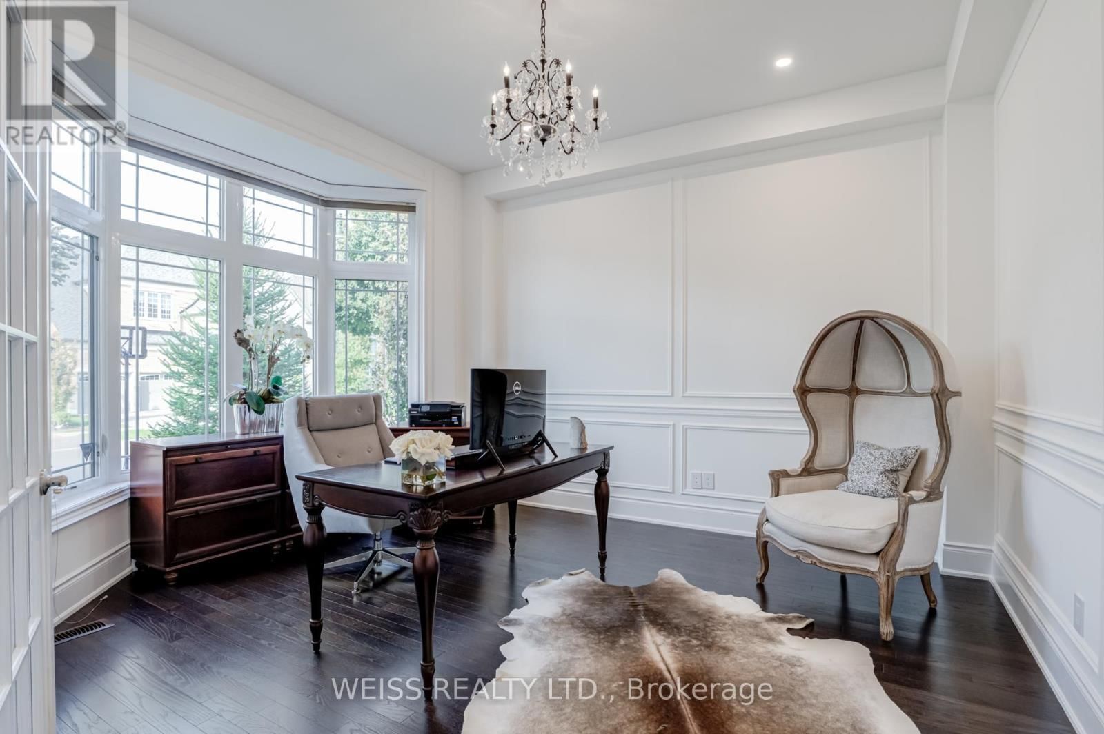 43 CHESNEY CRESCENT Image 4