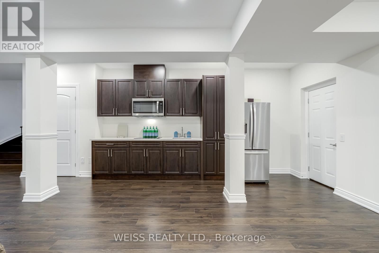 43 CHESNEY CRESCENT Image 44