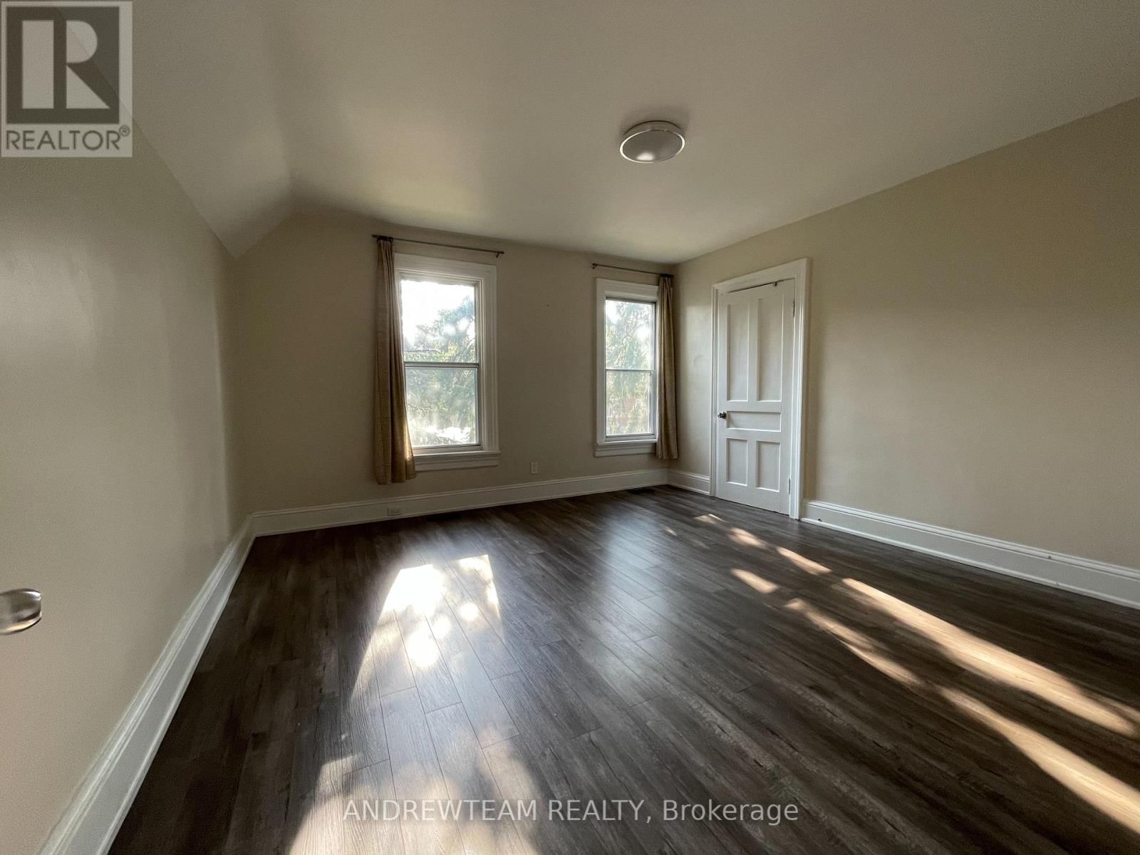 3 CHURCH STREET SOUTH Image 8