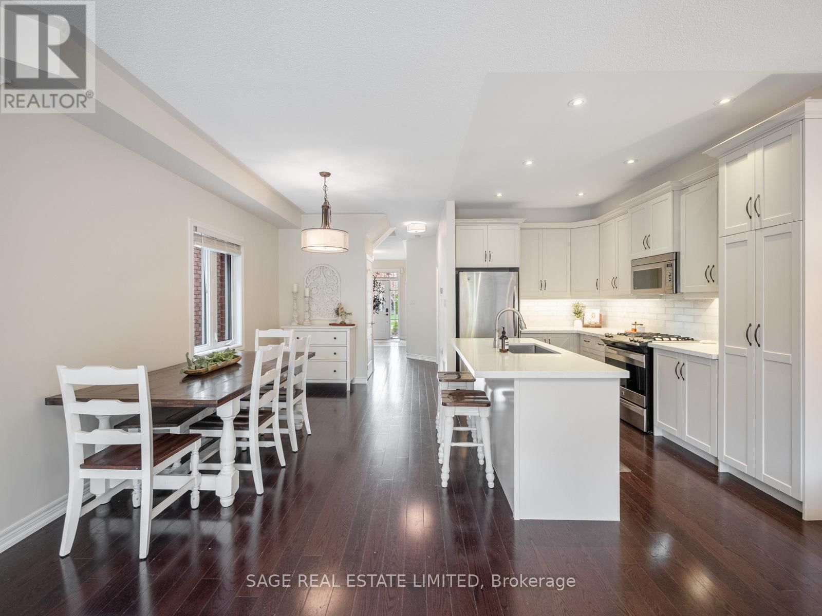 62 DONALD STEWART CRESCENT Image 15