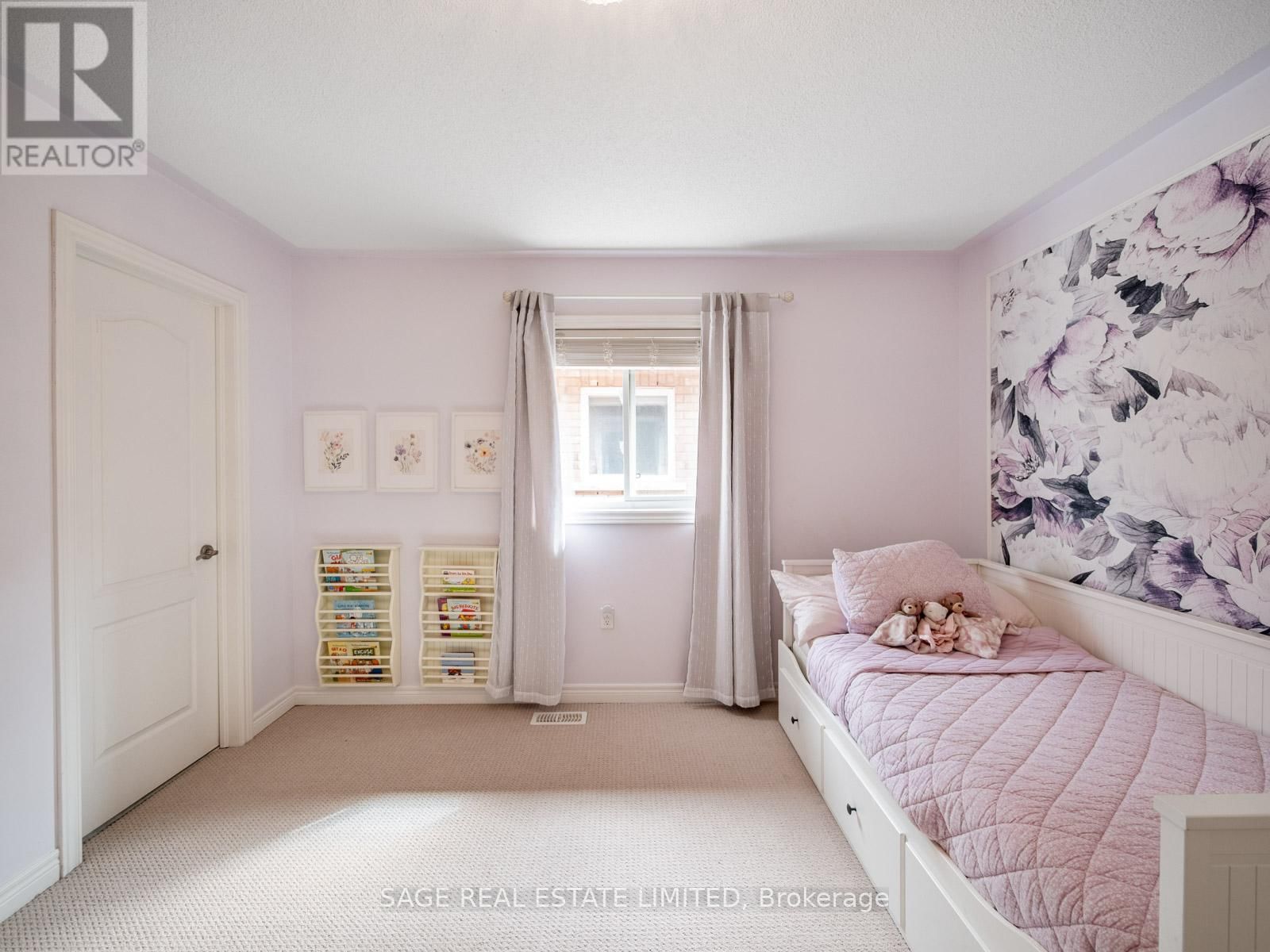 62 DONALD STEWART CRESCENT Image 24