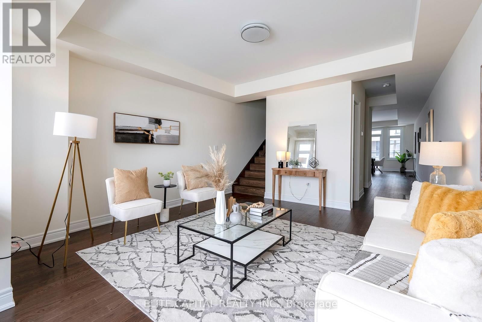 147 BERCZY GREEN DRIVE Image 5