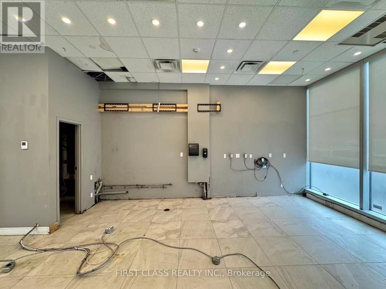 122 - 3621 HIGHWAY 7 EAST Image 2