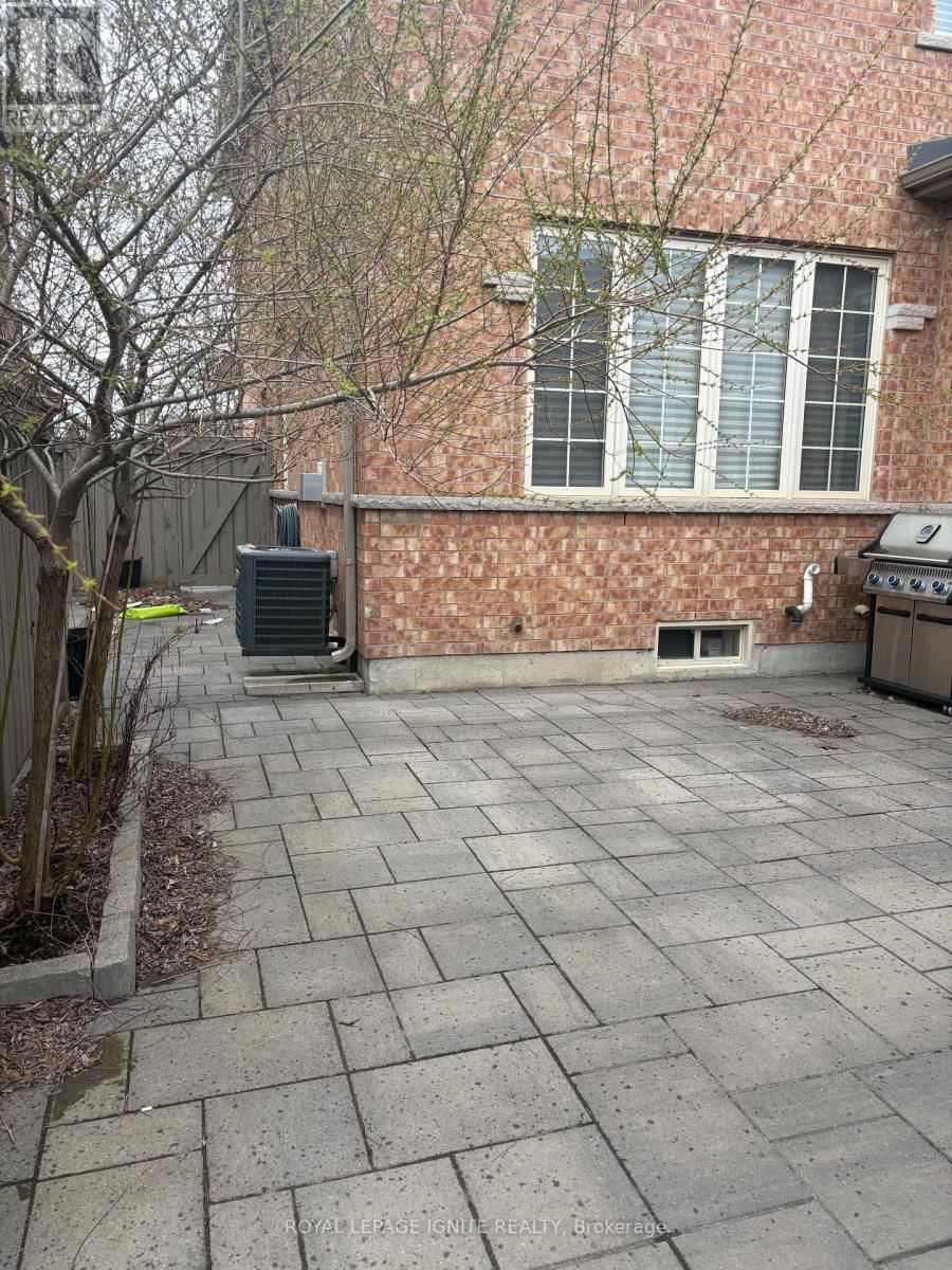 209 BARONS STREET Image 19