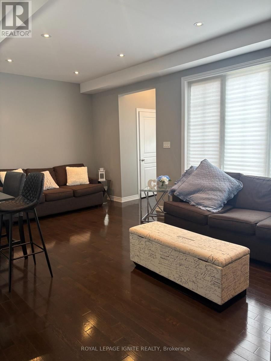 209 BARONS STREET Image 6