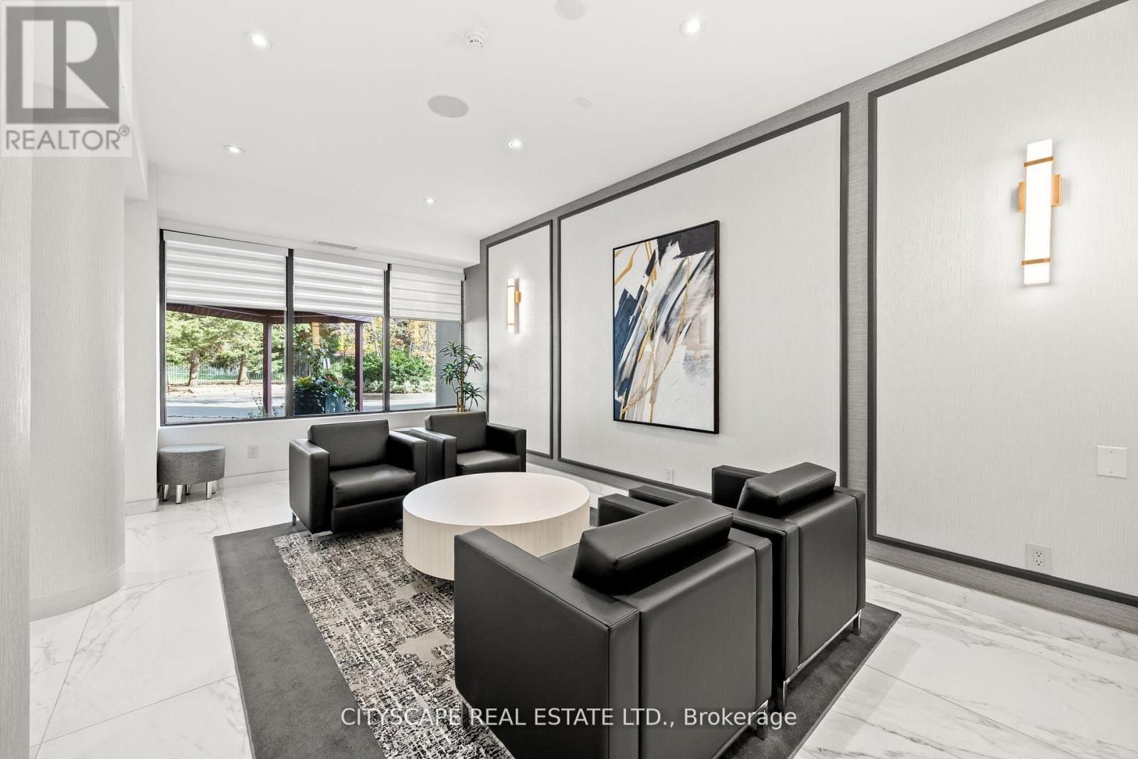 209 - 7460 BATHURST STREET Image 25