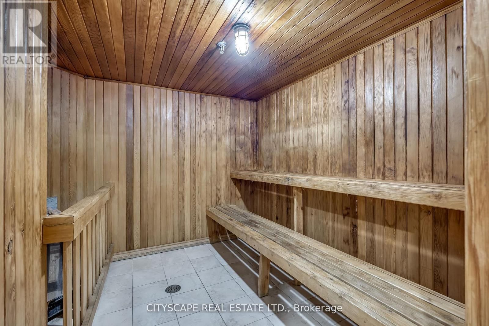 209 - 7460 BATHURST STREET Image 27