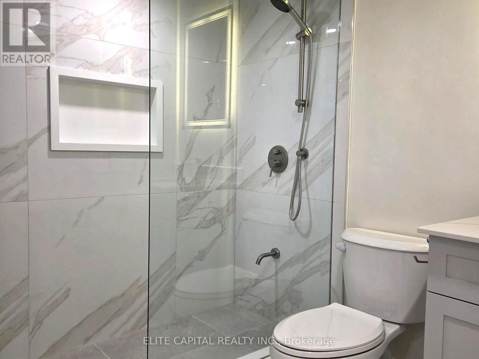 195 MILKY WAY DRIVE Image 3