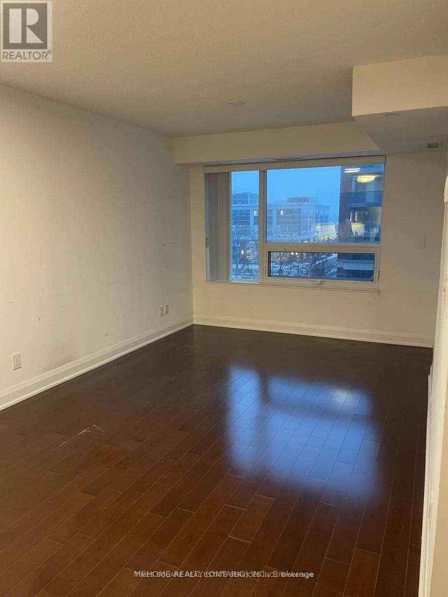 518 - 1 UPTOWN DRIVE Image 2