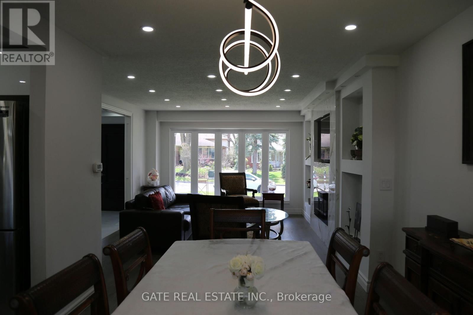 10 THORNY BRAE DRIVE Image 13