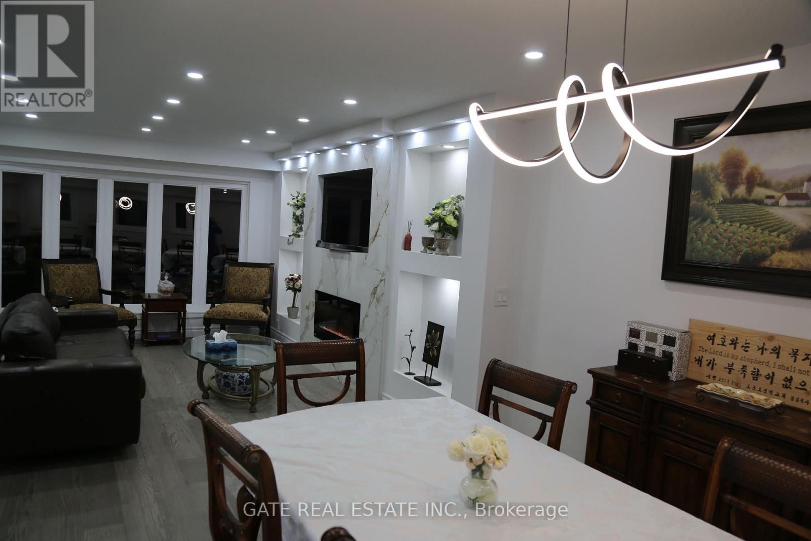 10 THORNY BRAE DRIVE Image 16