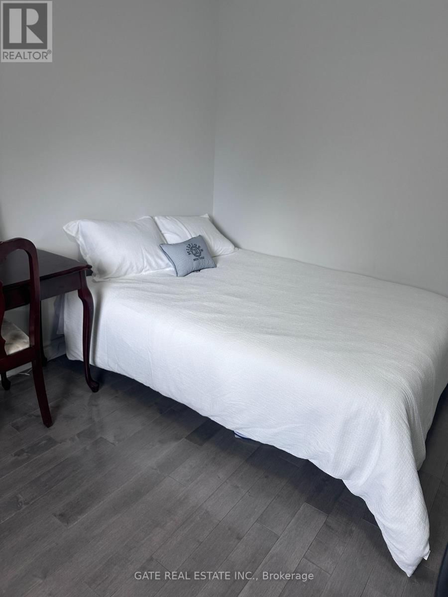 10 THORNY BRAE DRIVE Image 21