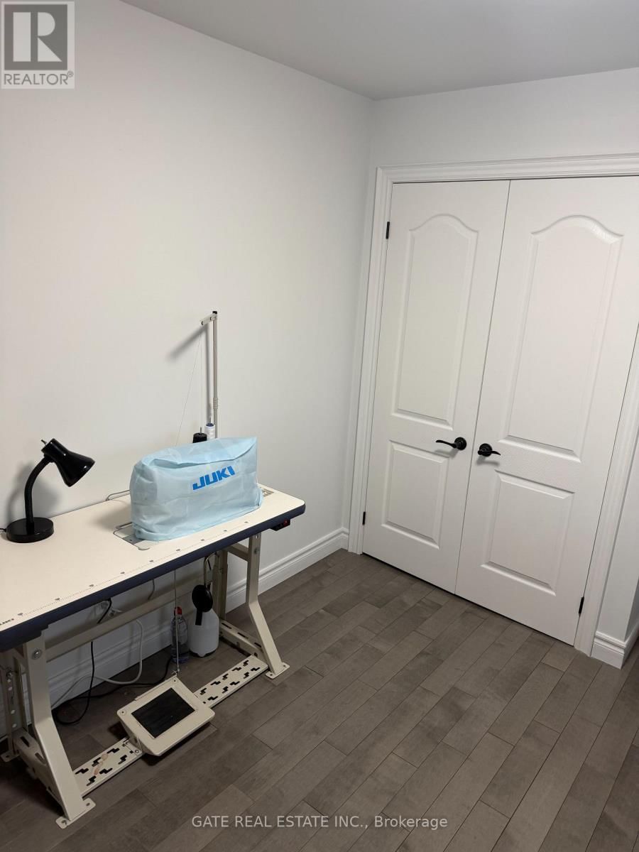 10 THORNY BRAE DRIVE Image 28