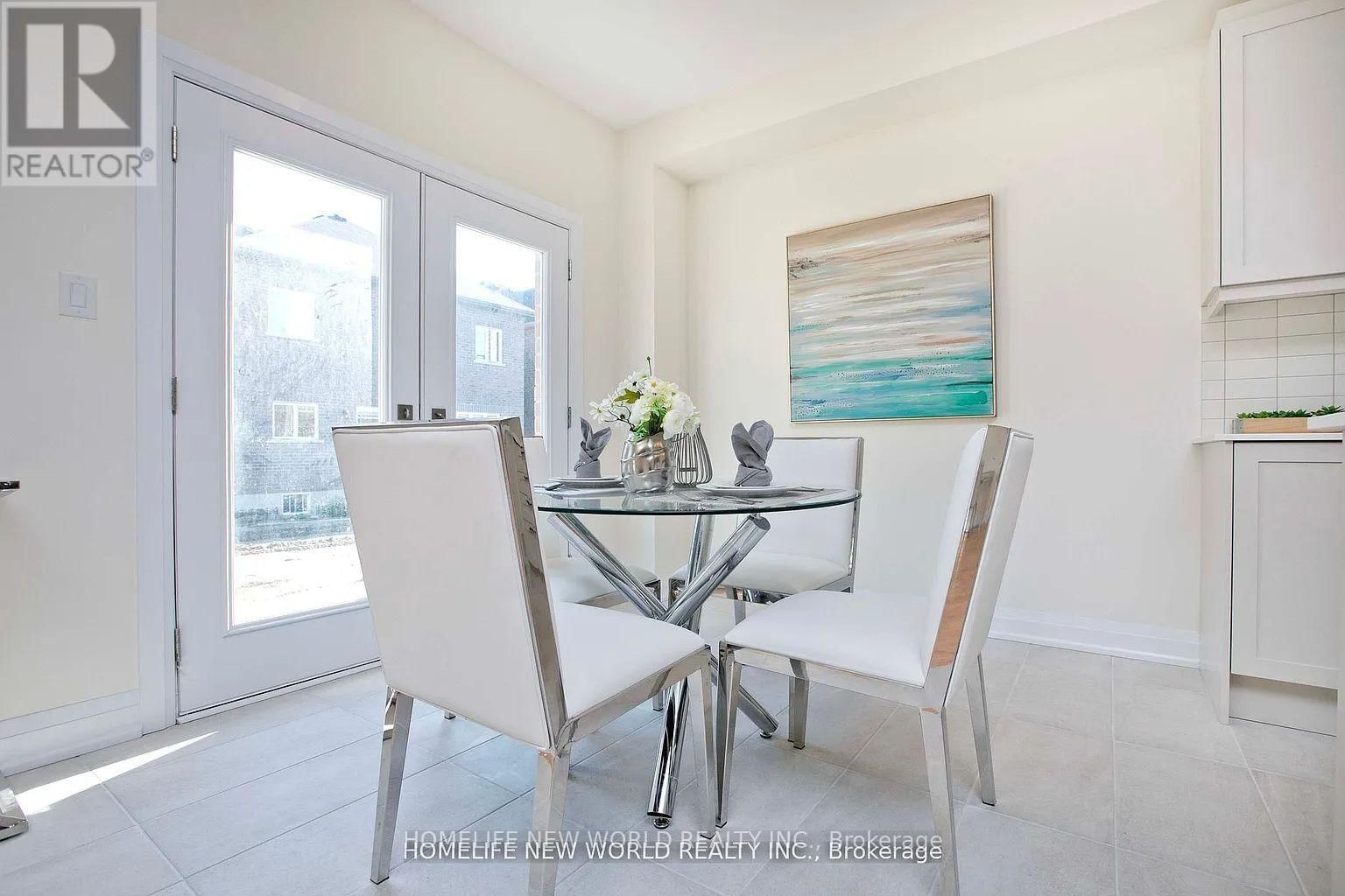 240 SEGUIN STREET NORTH Image 10