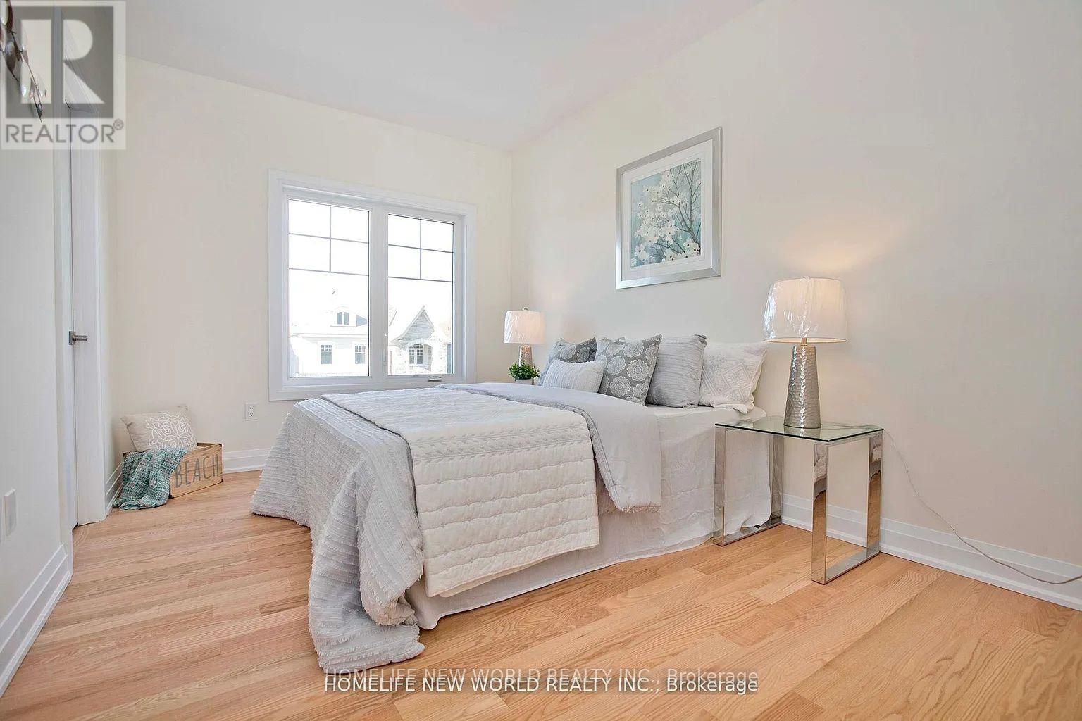 240 SEGUIN STREET NORTH Image 19