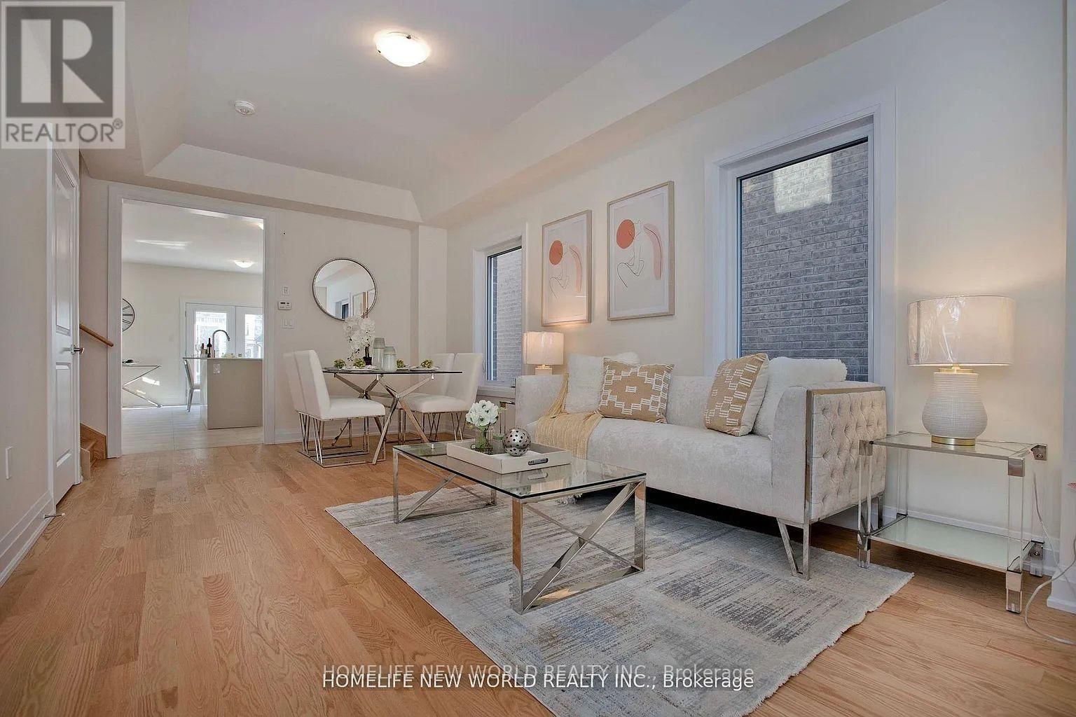 240 SEGUIN STREET NORTH Image 4