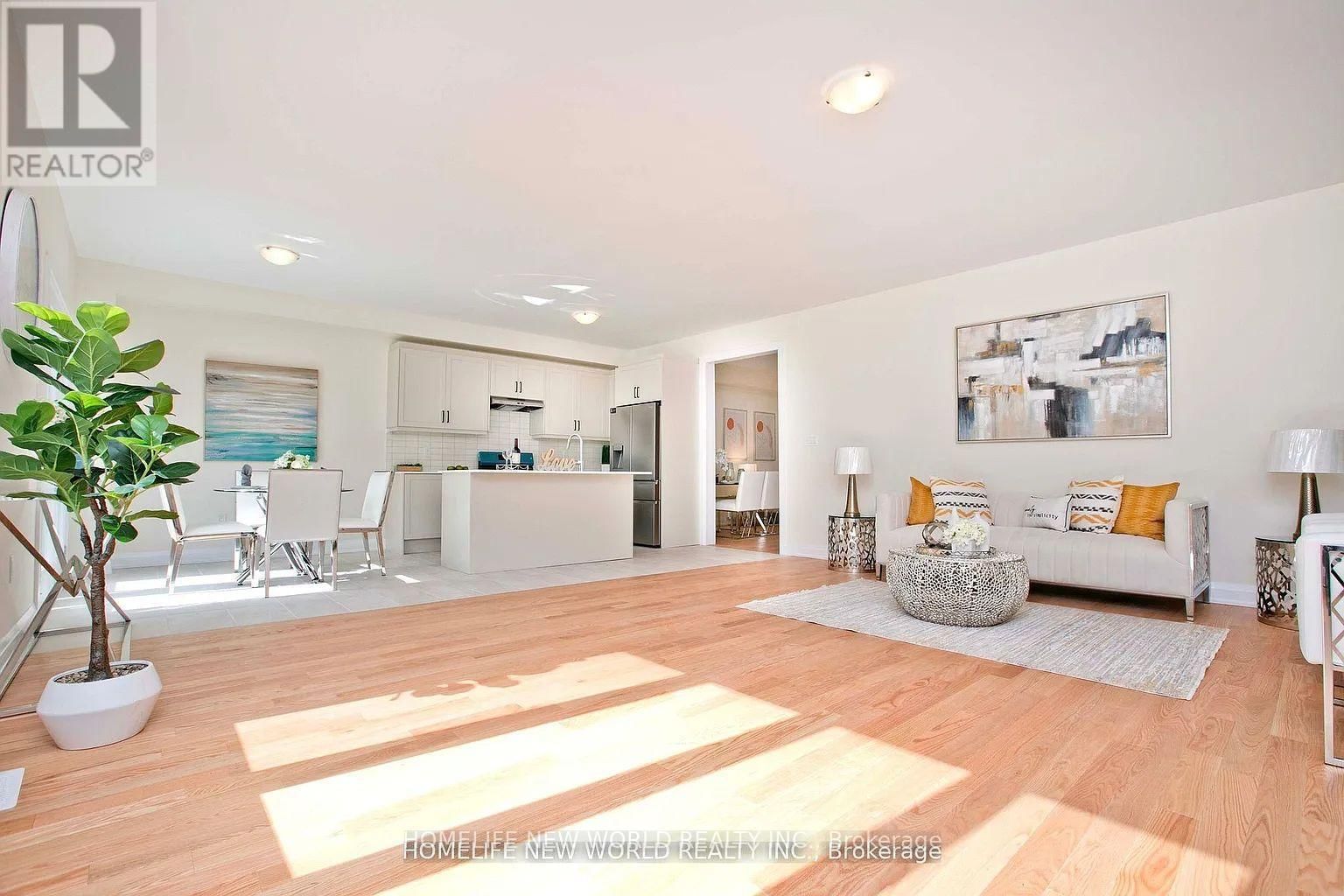 240 SEGUIN STREET NORTH Image 5