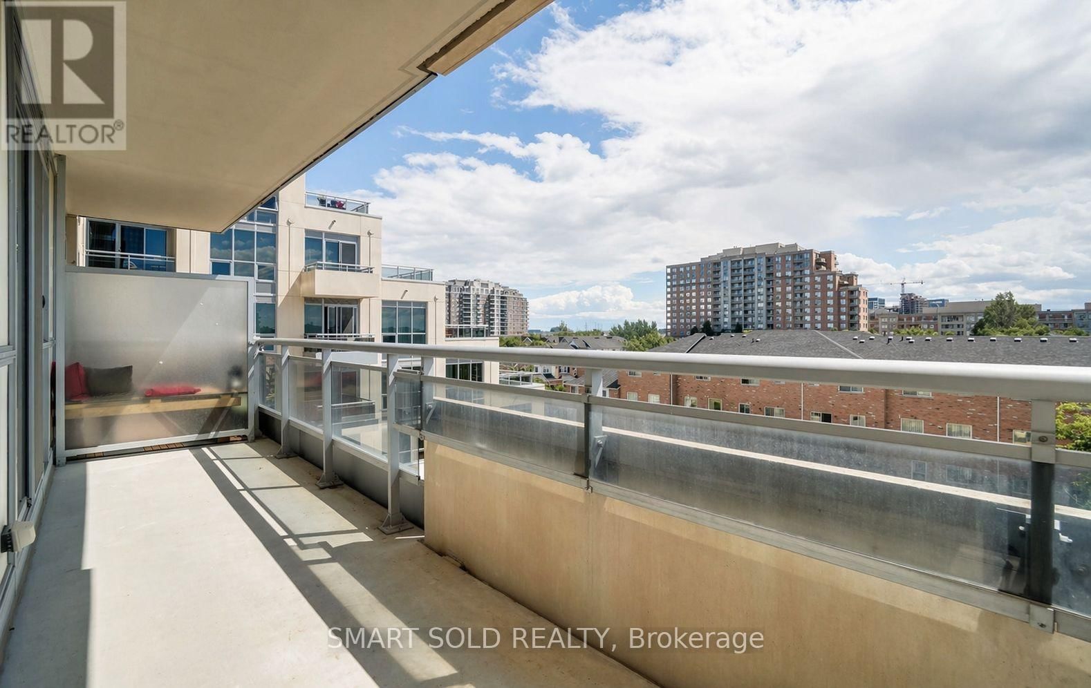 SE403 - 9199 YONGE STREET Image 14