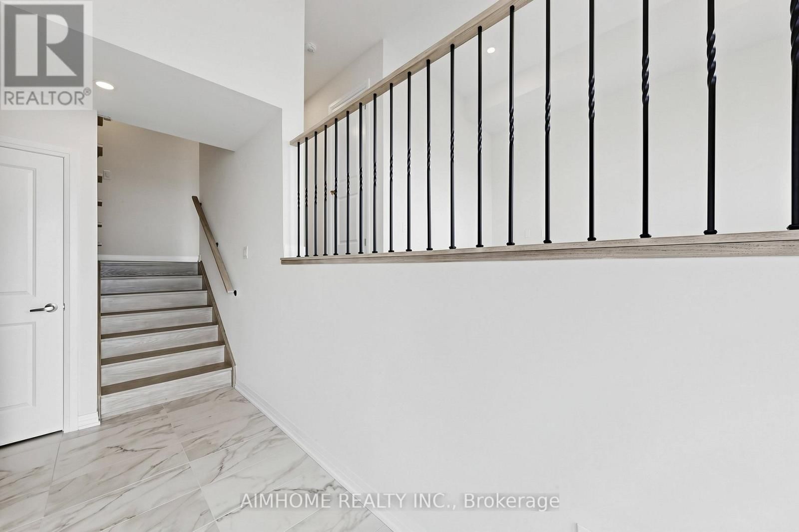 11407 LESLIE STREET Image 12