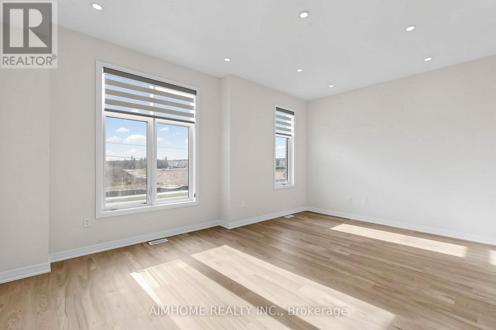 11407 LESLIE STREET Image 22