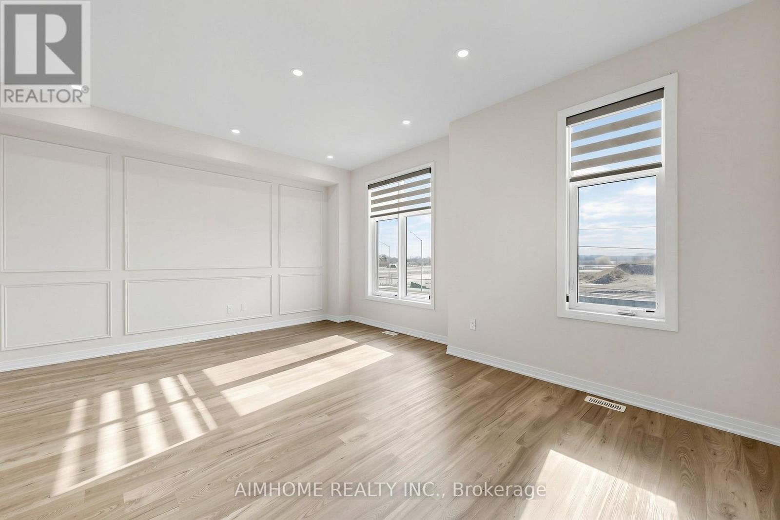 11407 LESLIE STREET Image 24