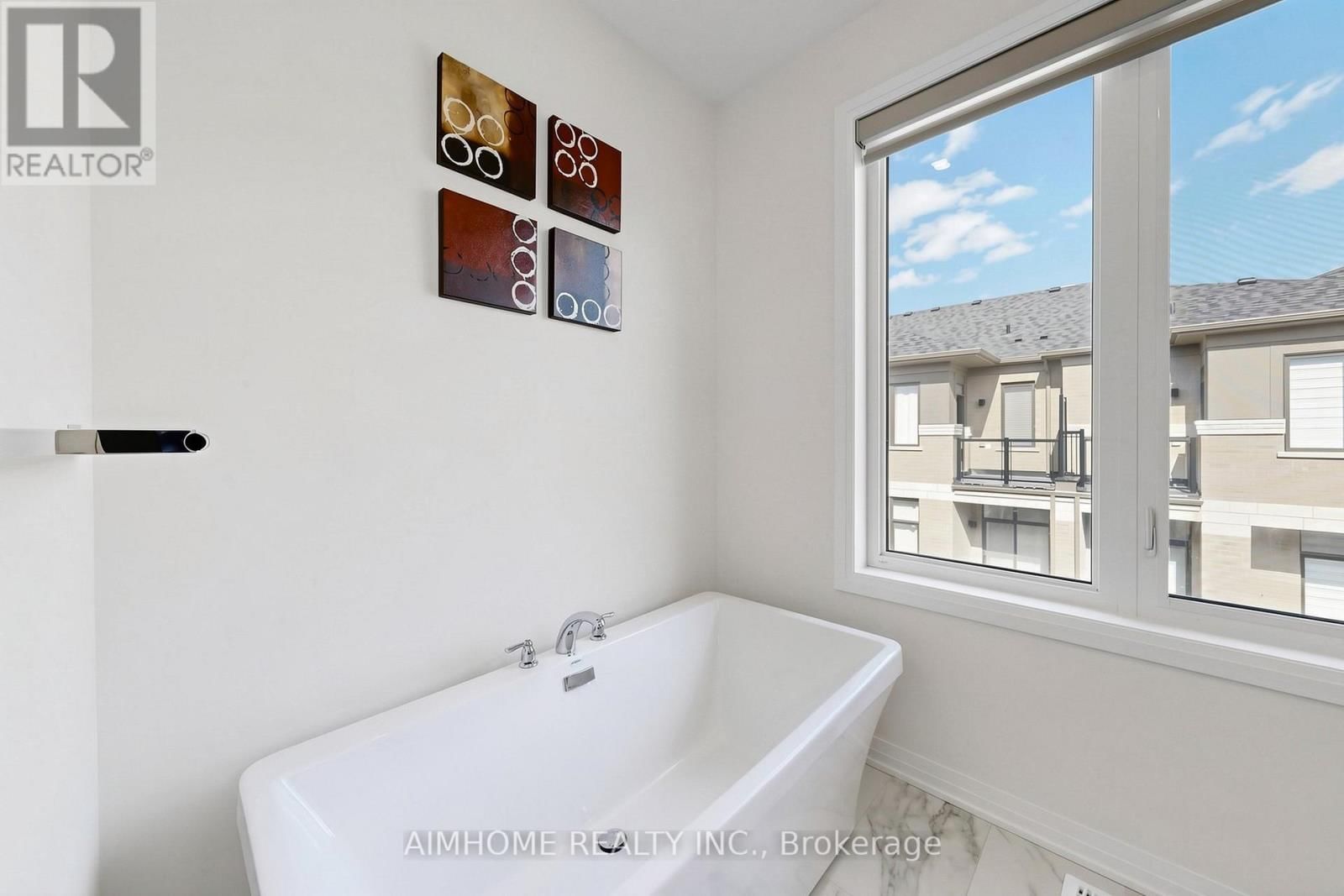 11407 LESLIE STREET Image 39