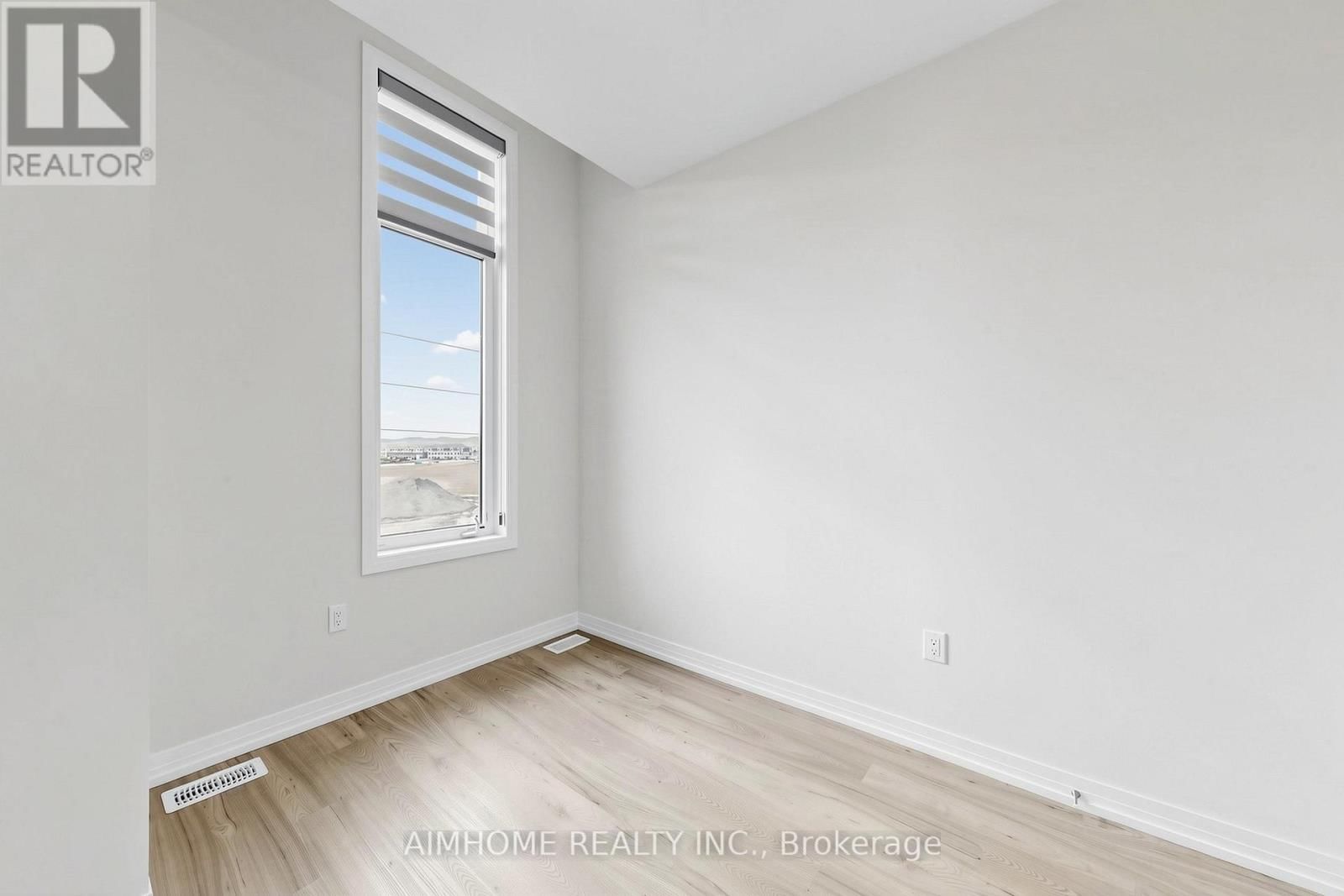 11407 LESLIE STREET Image 43