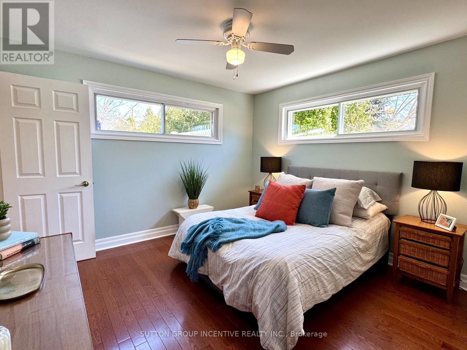 3 MELODY LANE Image 20