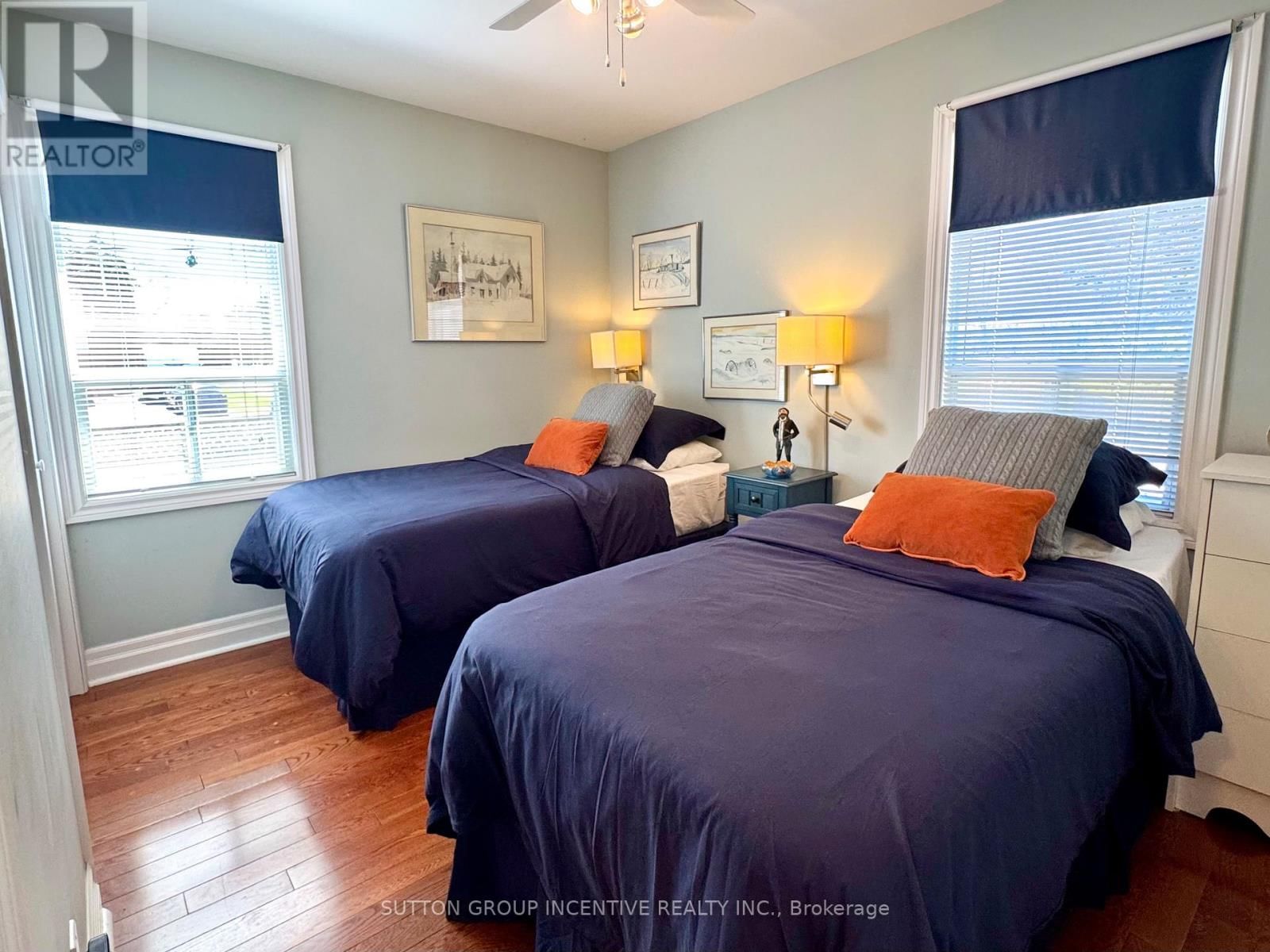 3 MELODY LANE Image 26