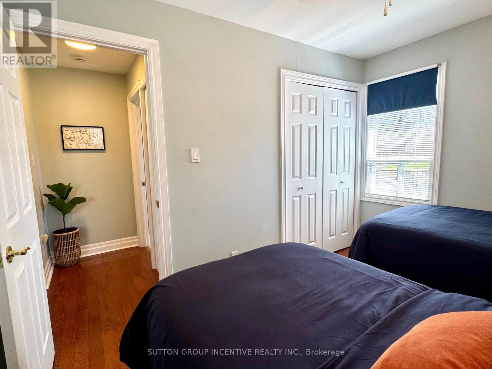 3 MELODY LANE Image 27