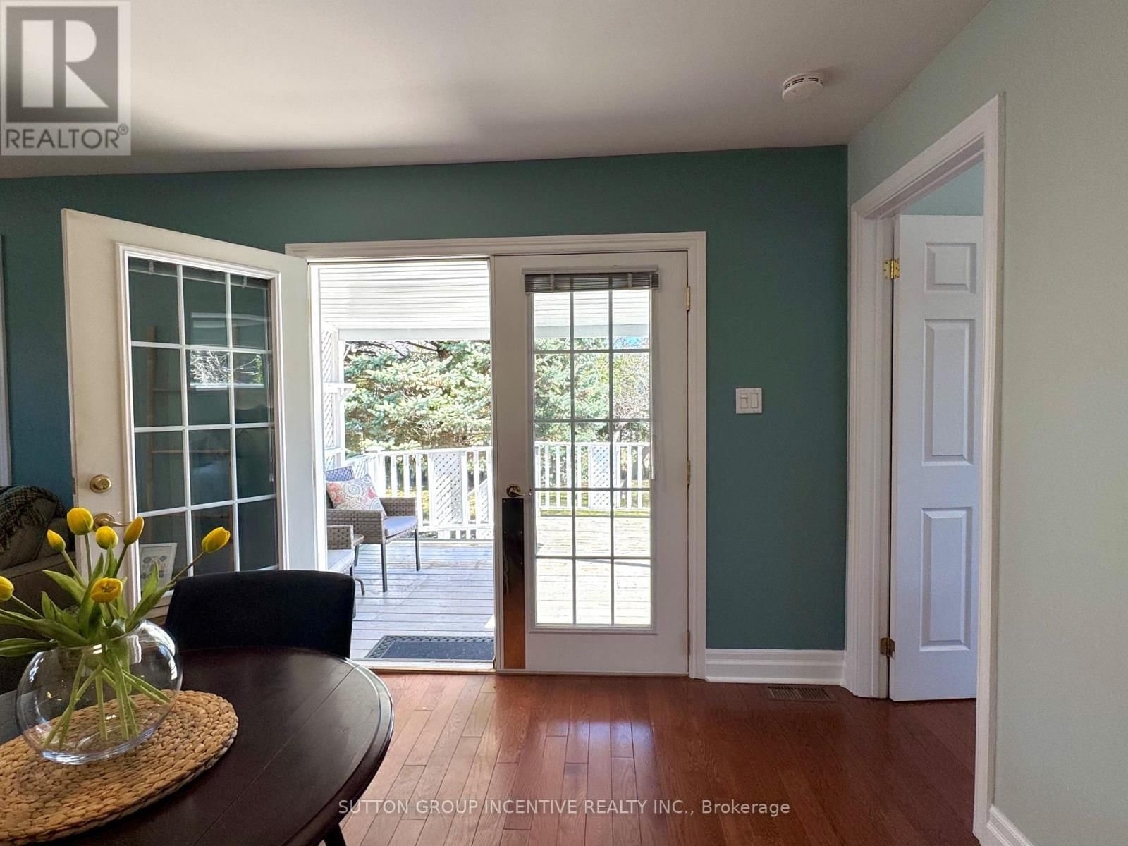 3 MELODY LANE Image 29