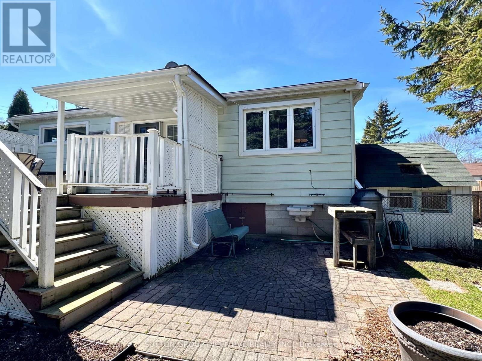 3 MELODY LANE Image 38