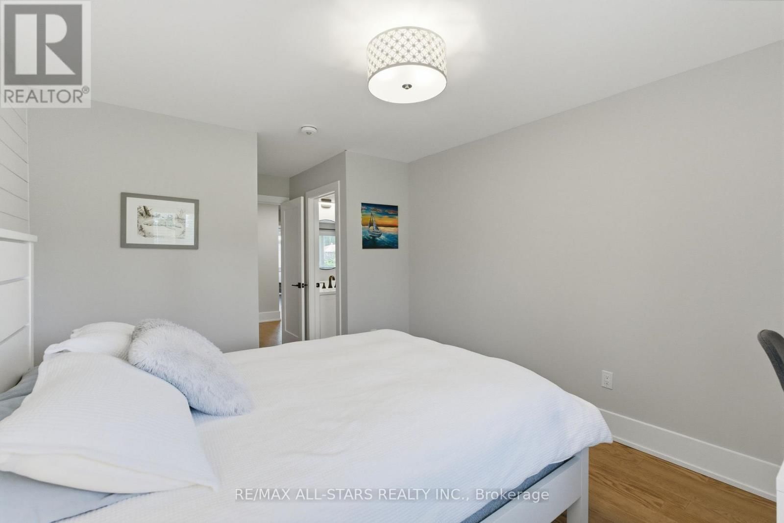 7 GORD MATTHEWS WAY Image 28