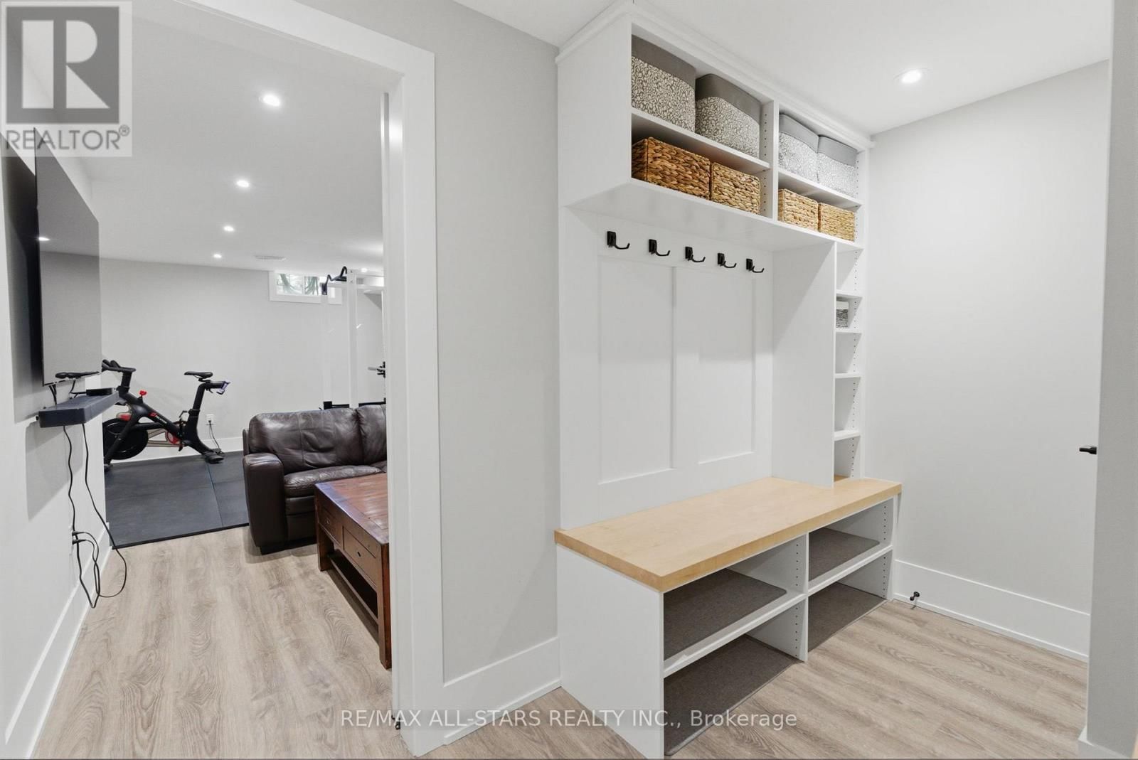 7 GORD MATTHEWS WAY Image 32