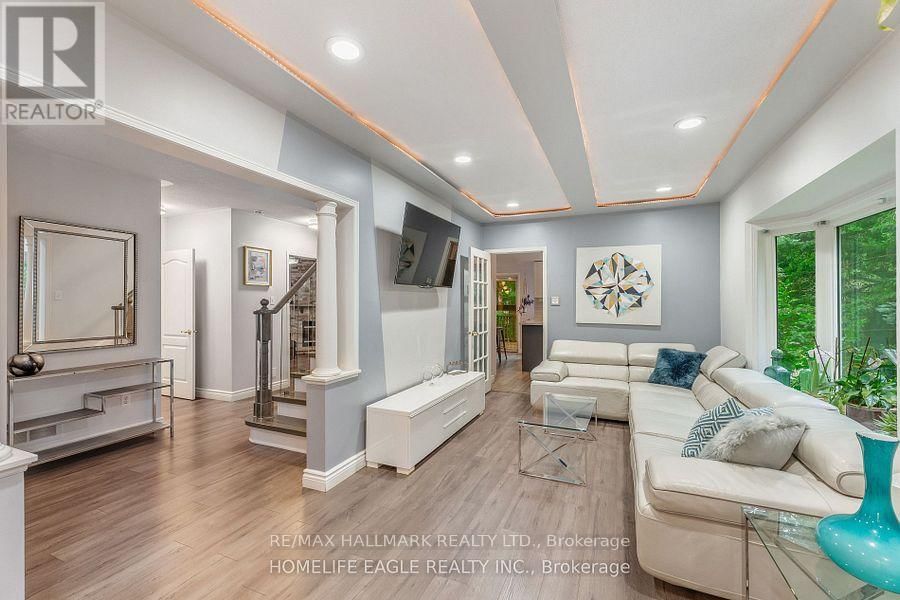 Upper - 410 CLEARMEADOW BOULEVARD Image 5