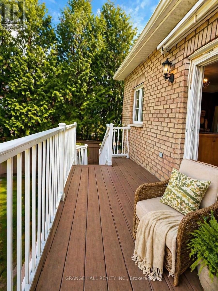 203 STARLING BOULEVARD Image 28